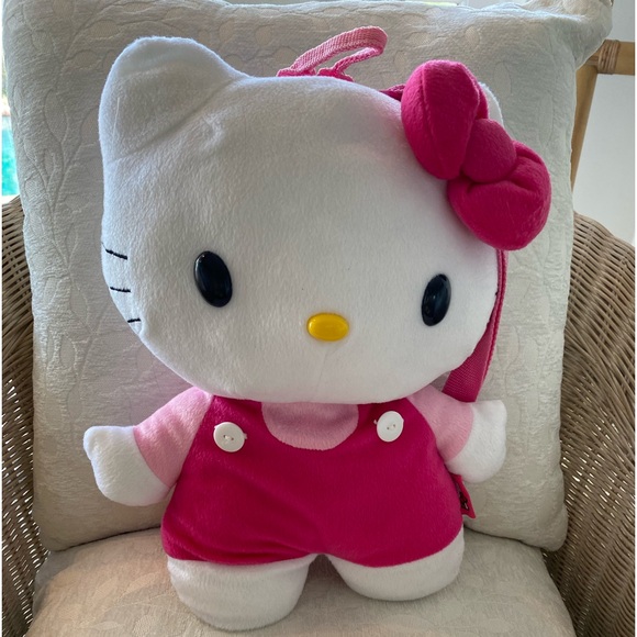 Sanrio Hello Kitty Stuffed Backpack. Adorable! Soft & Cuddly🎀 - Picture 1 of 9
